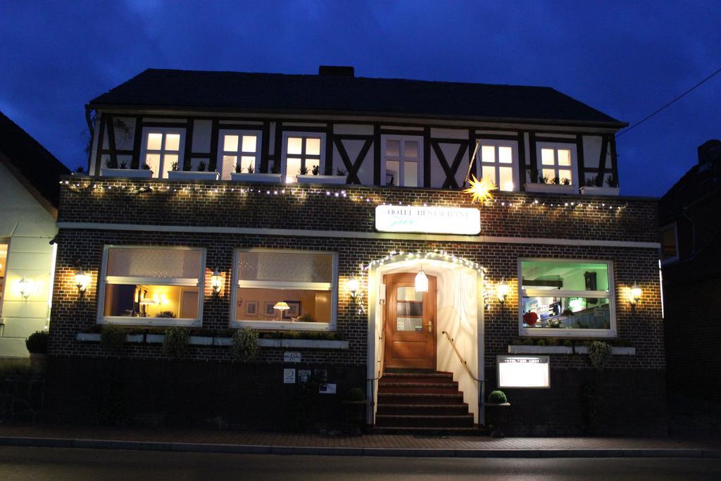 Hotel Garni Zur Linde 希茨阿克 外观 照片