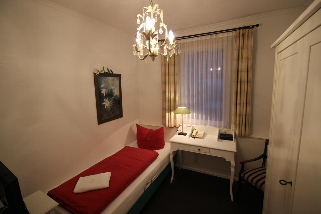 Hotel Garni Zur Linde 希茨阿克 外观 照片