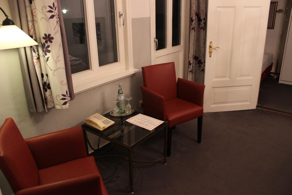 Hotel Garni Zur Linde 希茨阿克 外观 照片