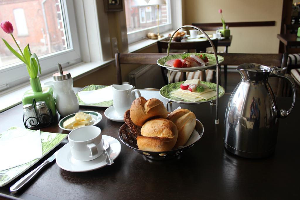 Hotel Garni Zur Linde 希茨阿克 外观 照片