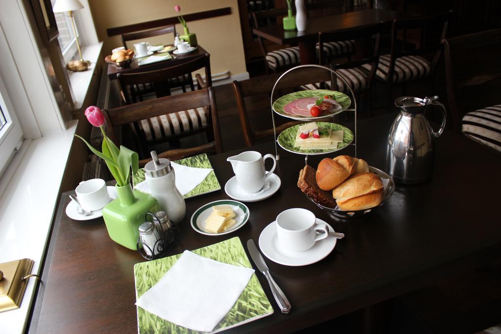 Hotel Garni Zur Linde 希茨阿克 外观 照片