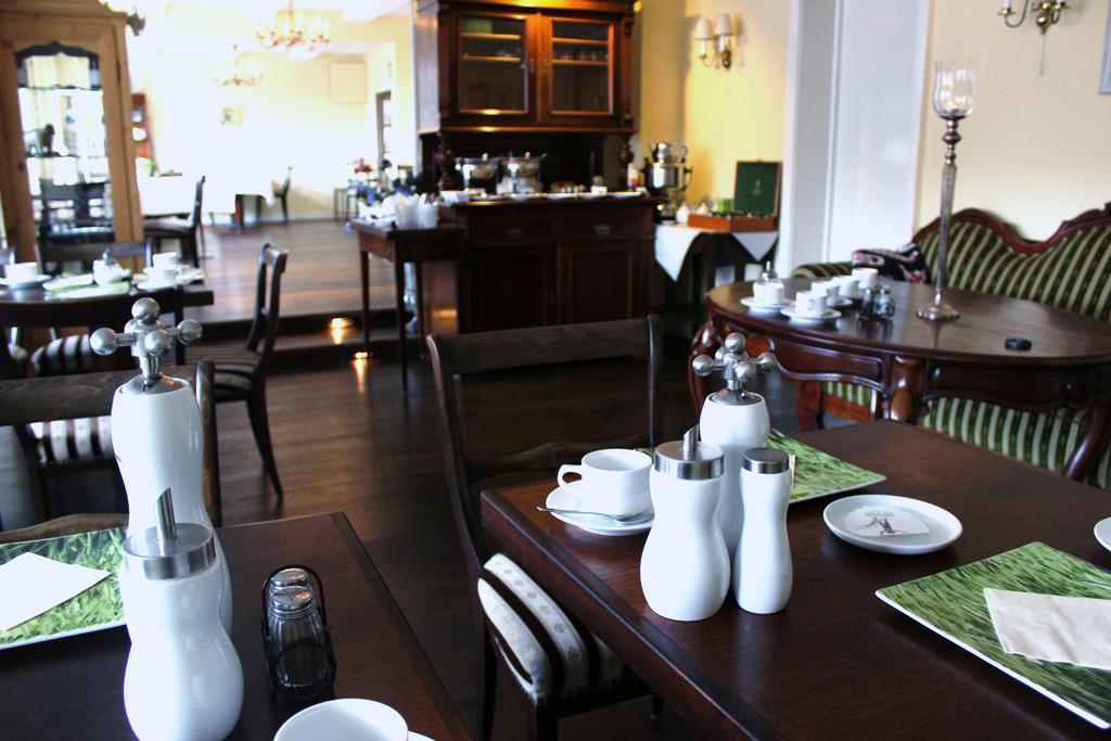 Hotel Garni Zur Linde 希茨阿克 外观 照片